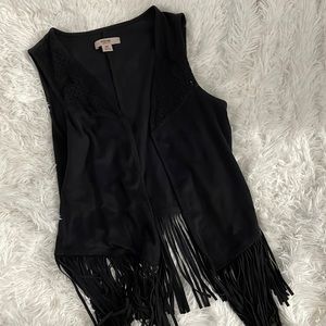 Black fringe suede vest